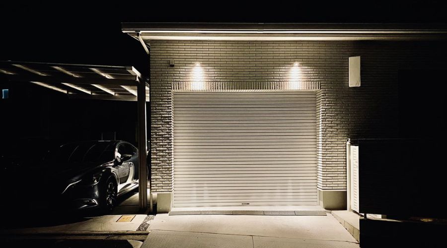 一条工務店のビルトインガレージのシャッター