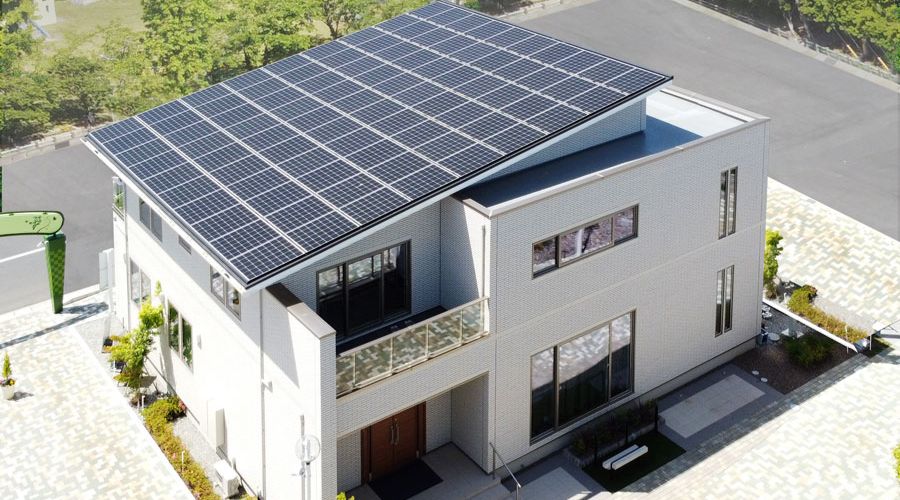 一条工務店の太陽光発電付気住宅外観