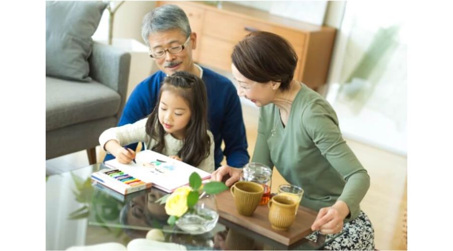 子供と高齢者