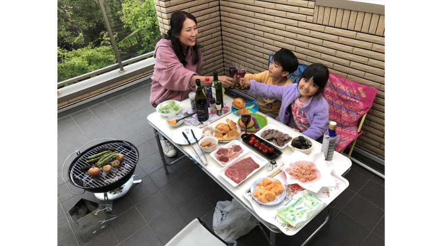 一条工務店ルーフガーデンでバーベキュー