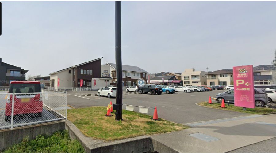 一条工務店和歌山インター展示場の駐車場