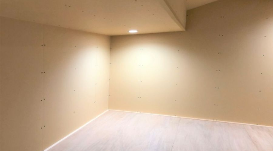 一条工務店の屋根裏（小屋裏）収納