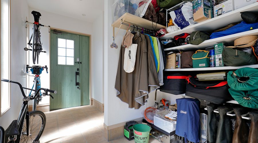 一条工務店のブリアールの広い土間スペース